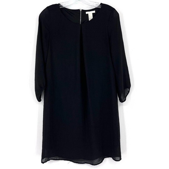 H&M Shift Dress Black LBD Women's Size 4 Front Pleat Classic Modern - Picture 1 of 6